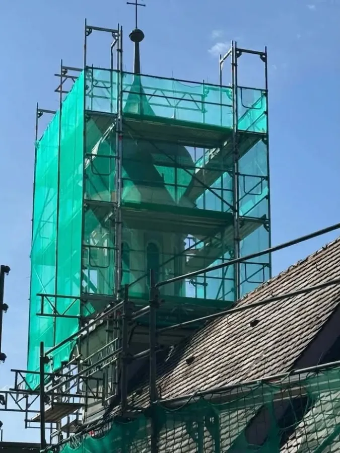 Gerüst an historischem Gebäude
