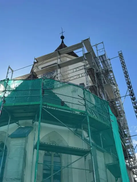 Gerüst an historischem Gebäude – GerüstBau JS (32)