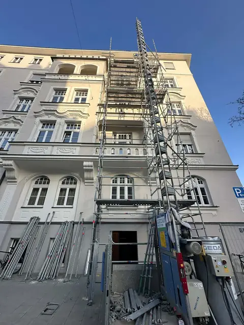 Treppenturm und Gerüst – GerüstBau JS (77)