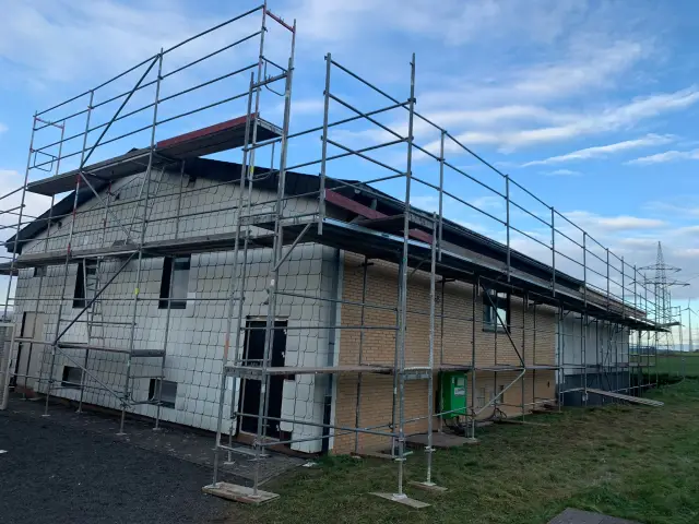 Gerüst am Neubau – GerüstBau JS (105)
